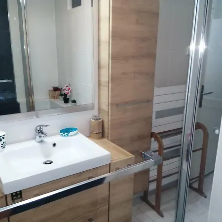 Chez L'habitant Alojamento de Acomodação e Pequeno-almoço